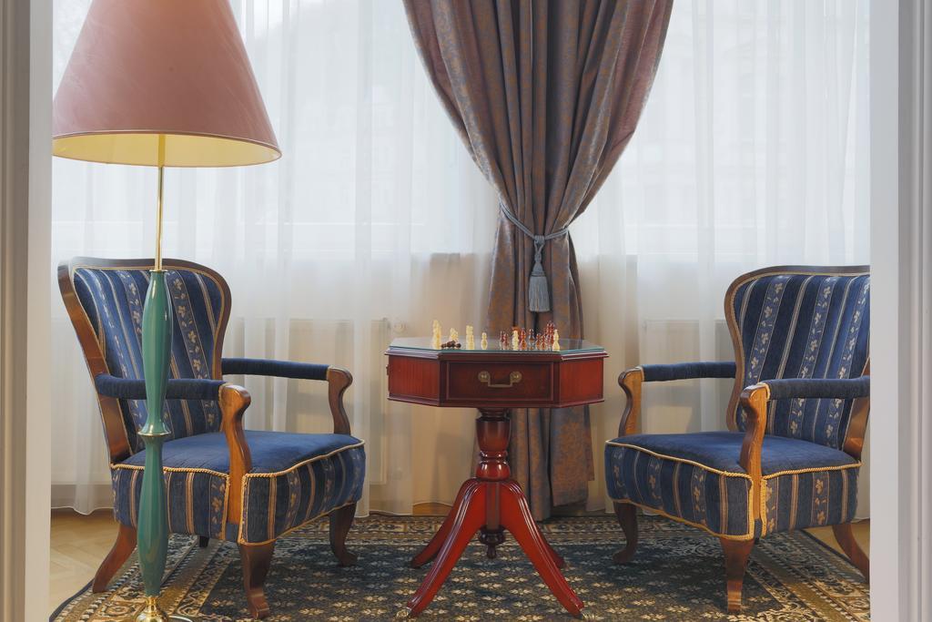 Bristol Vila Tereza カルロヴィ・ヴァリ 部屋 写真